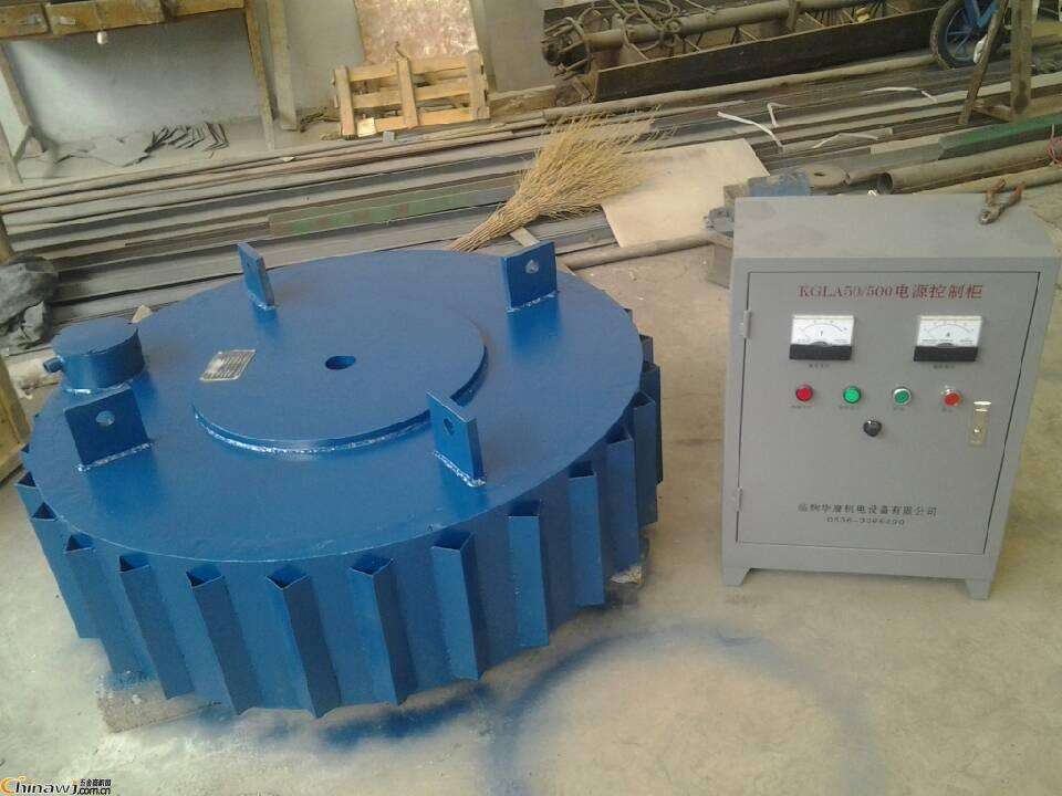 悬挂式电磁除铁器