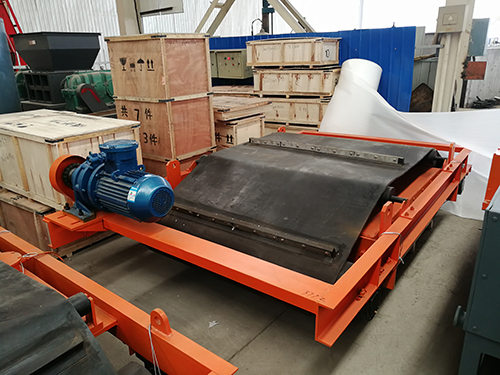 电磁自卸式除铁器