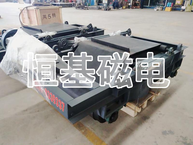 带式除铁器