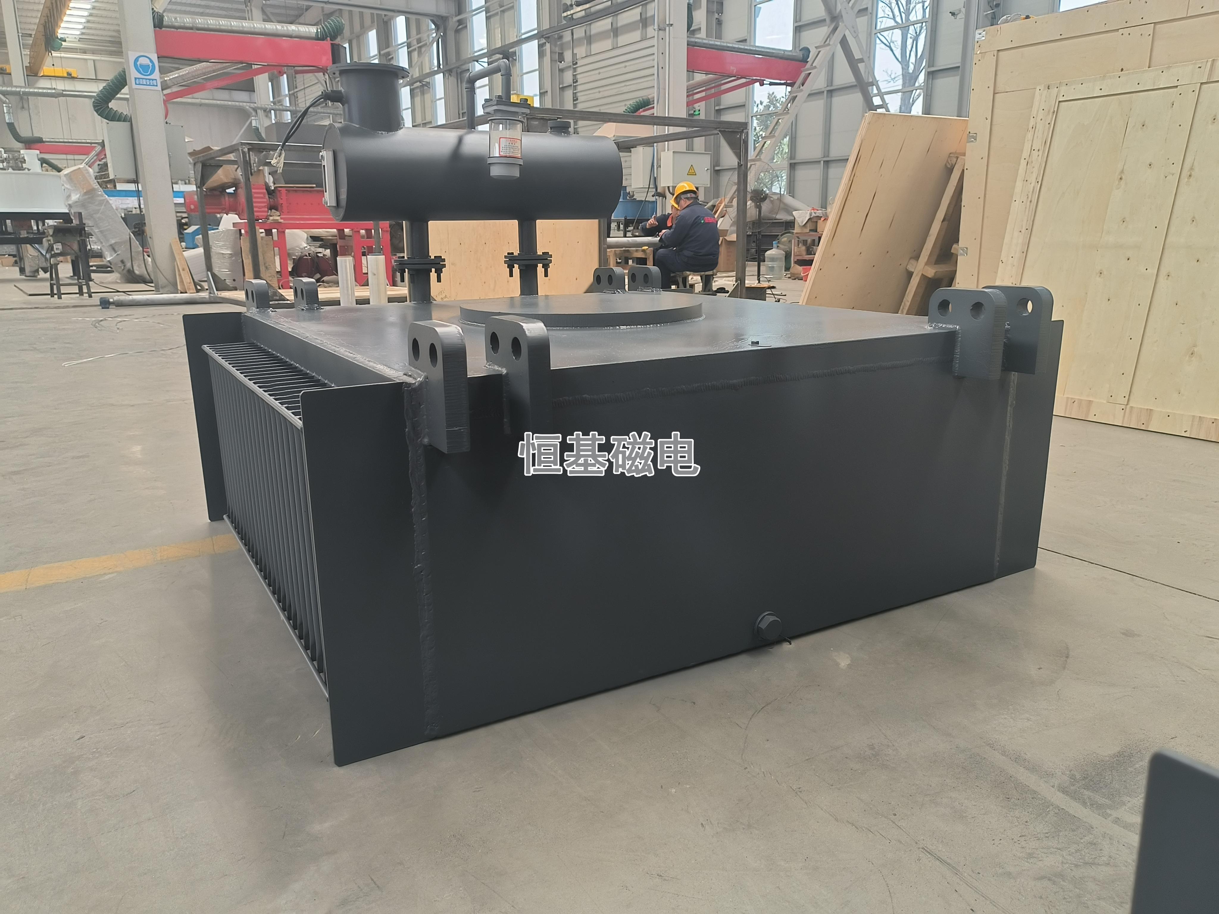 循环油冷电磁除铁器