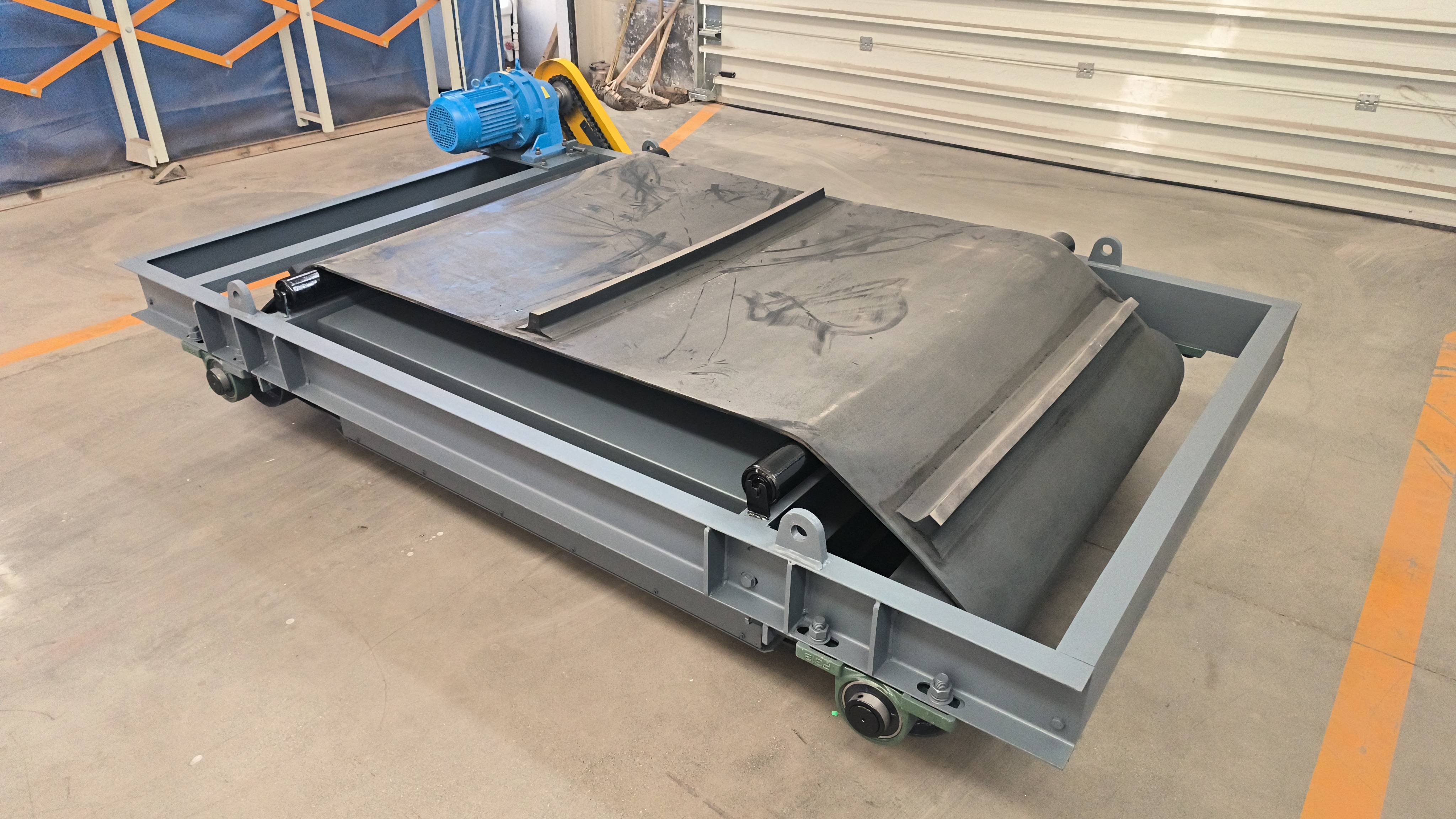 带式永磁除铁器